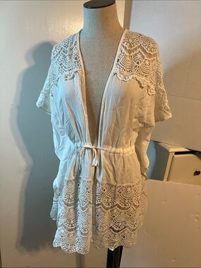 Lush White Crochet Lace Kimono Cover-Up